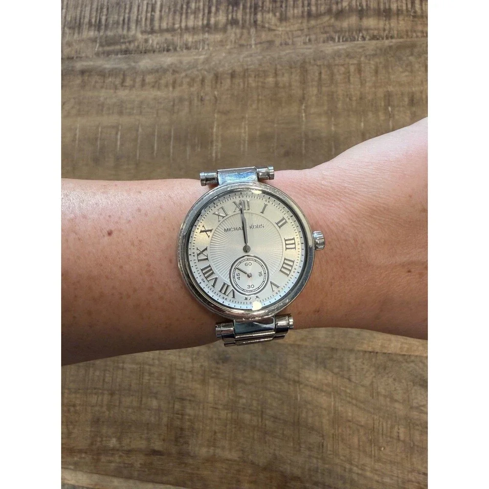 Michael Kors Skylar Women Stainless Steel Analog Dial‎ Quartz Watch